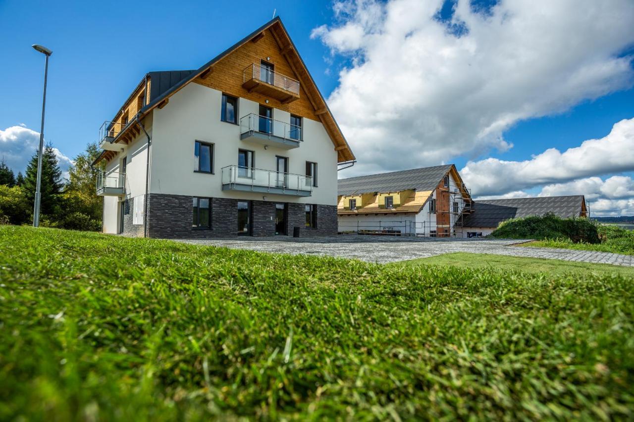 Scandic Apartments Plesivec Абертами Екстериор снимка
